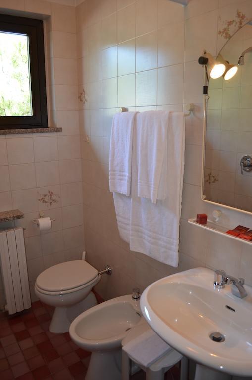 Hotel Pilotto Peschiera del Garda Eksteriør bilde